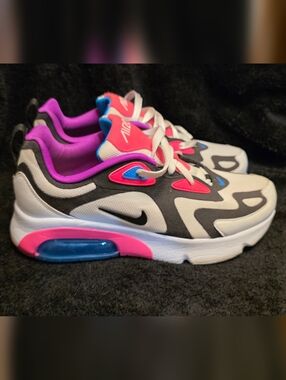 Nike Air Max 200 GS Shoes Youth Size 7Y Pink White